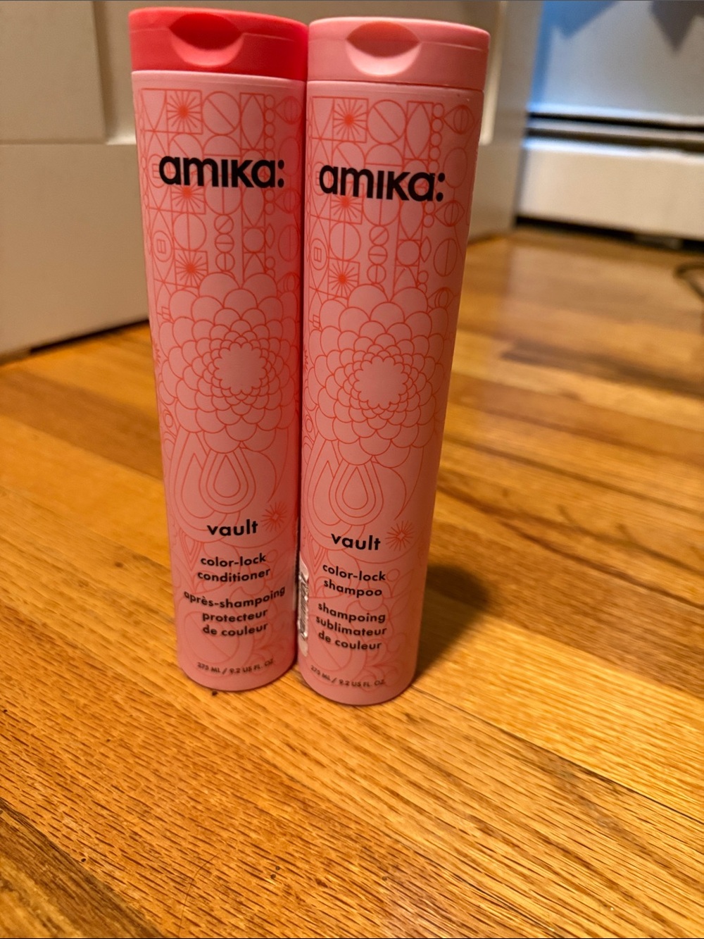amika Vault Color-Lock Shampoo & Conditioner - Light Pink